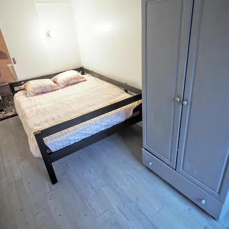 Jardins Du Louvre Apartment